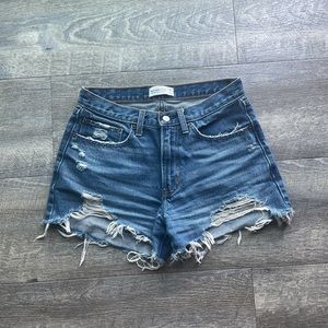 Abercrombie & Fitch Mid Rise Boyfriend Shorts